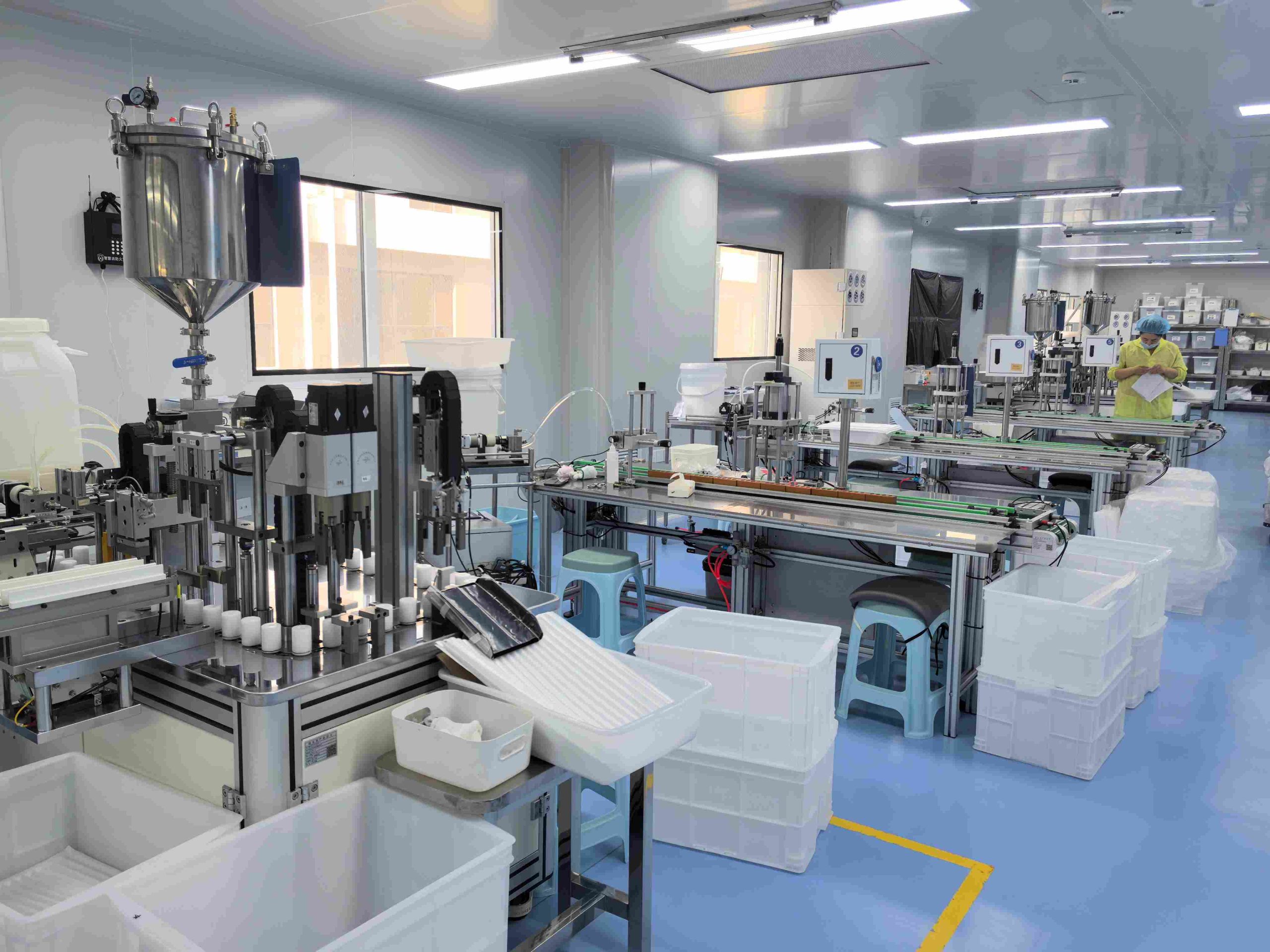 Just Lady cleanroom assembly line for empty cosmetic packaging bottles